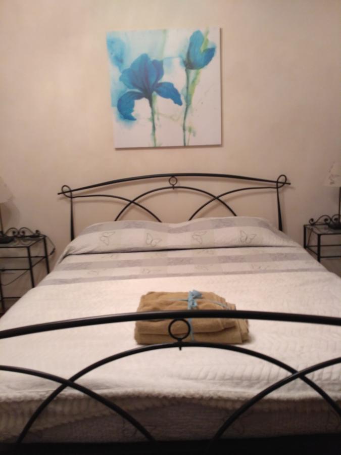 B&B L' Albicocco Gavi Bagian luar foto